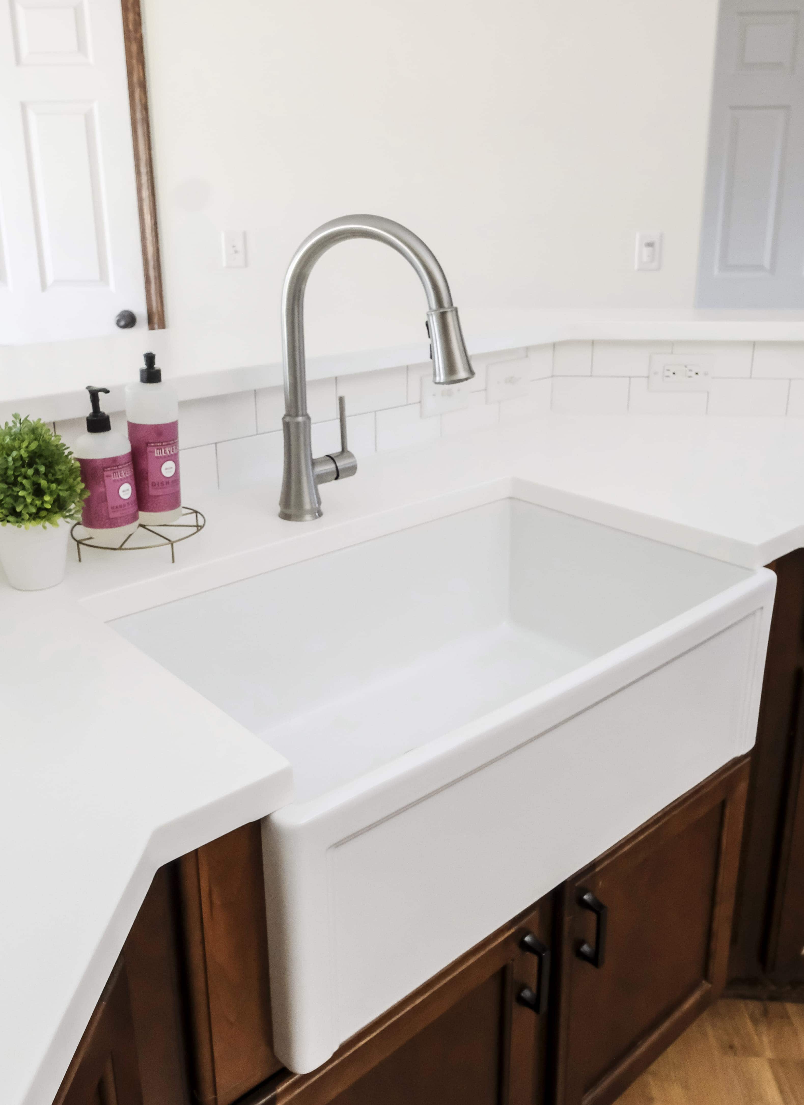 Fireclay Farmhouse Sink Review Everything You Need To Know