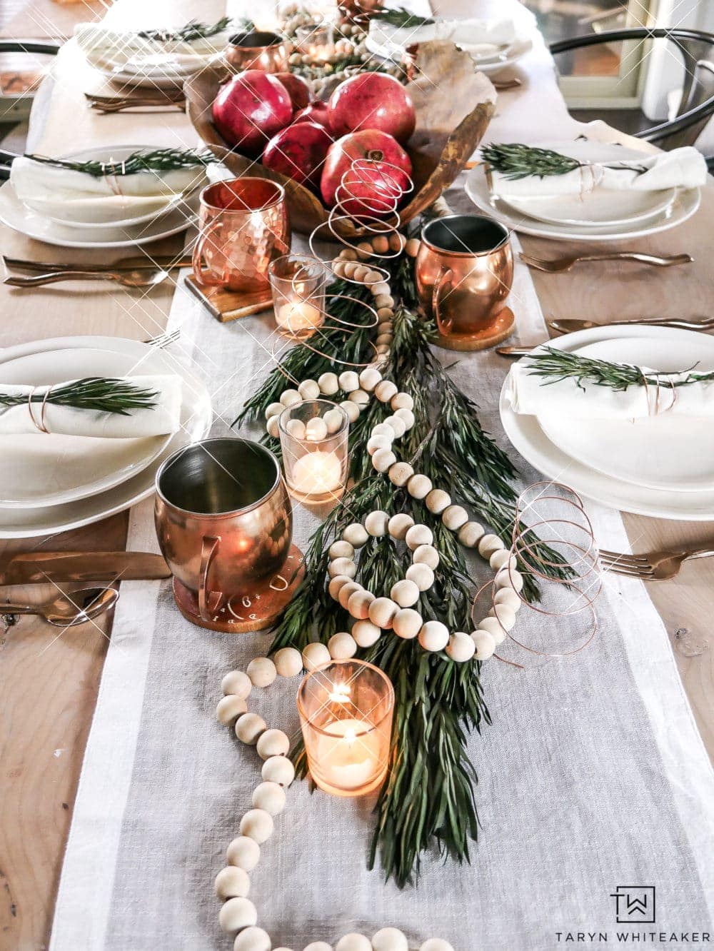 Simple Christmas Table Setting Ideas You Ll Want To Copy This Year