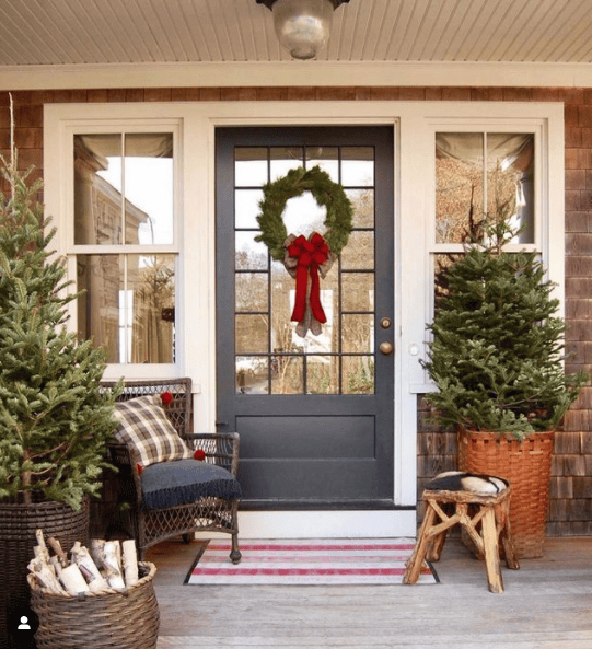 Christmas Front Porch Decorating Ideas - Joyfully Growing Blog